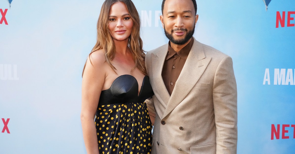 John Legend et Chrissy Teigen lancent la marque d’aliments pour animaux « Kismet ».