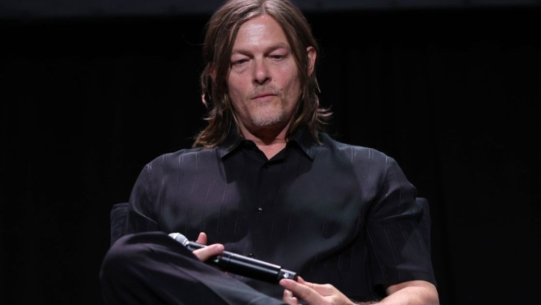 L’acteur Norman Reedus pleure la mort du chien de « The Walking Dead ».