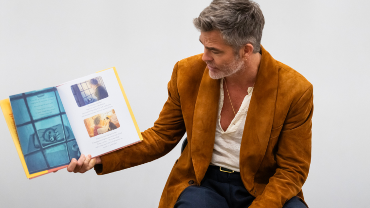 Chris Pine révèle 3 choses que son Pit Bull de sauvetage lui a apprises