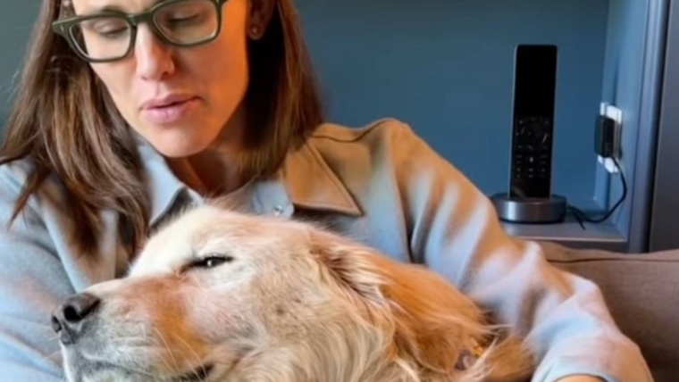 Jennifer Garner fait ses adieux à son chien dans une lettre d’hommage bouleversante