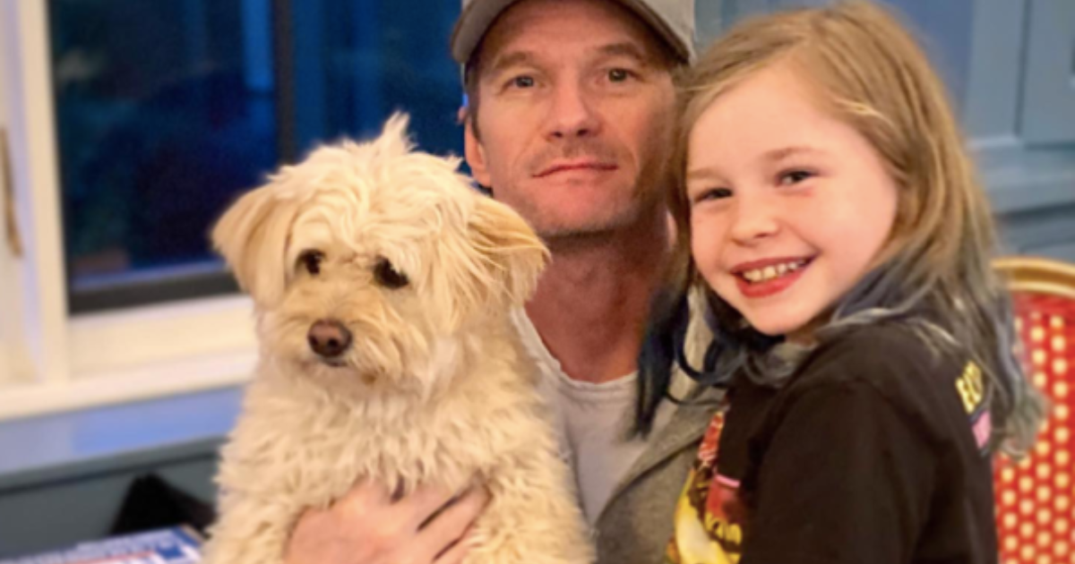 Le chien de Neil Patrick Harris, Gidget : Race, âge, et plus encore