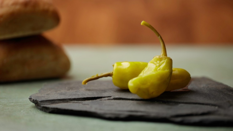 Les chiens peuvent-ils manger des pepperoncini ? Le pepperoncini est-il sans danger pour les chiens ?